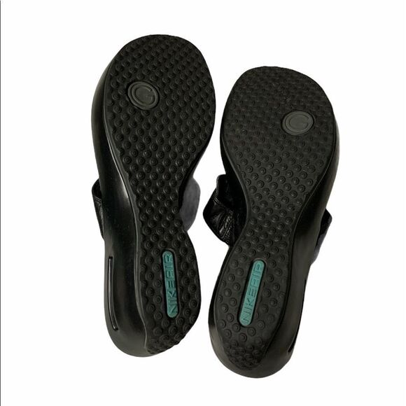 𝅺cole Haan x Nike Air Sandals - Picture 2 of 10